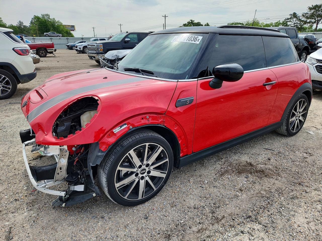 2023 MINI Hardtop Cooper S, VIN WMW53DH06P2T60880 — Front end