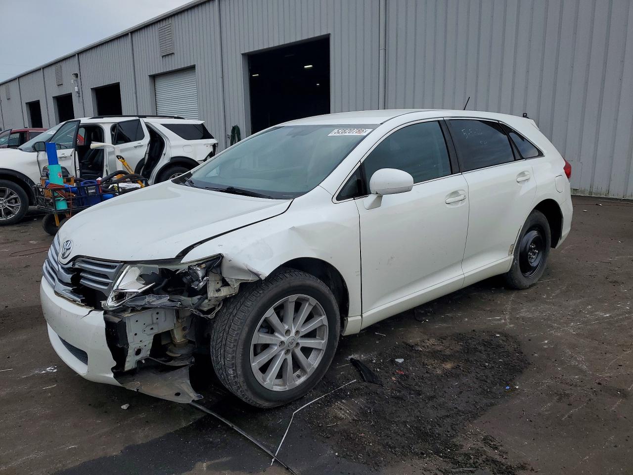 2011 Toyota Venza, VIN 4T3ZA3BB0BU048228 — Front end