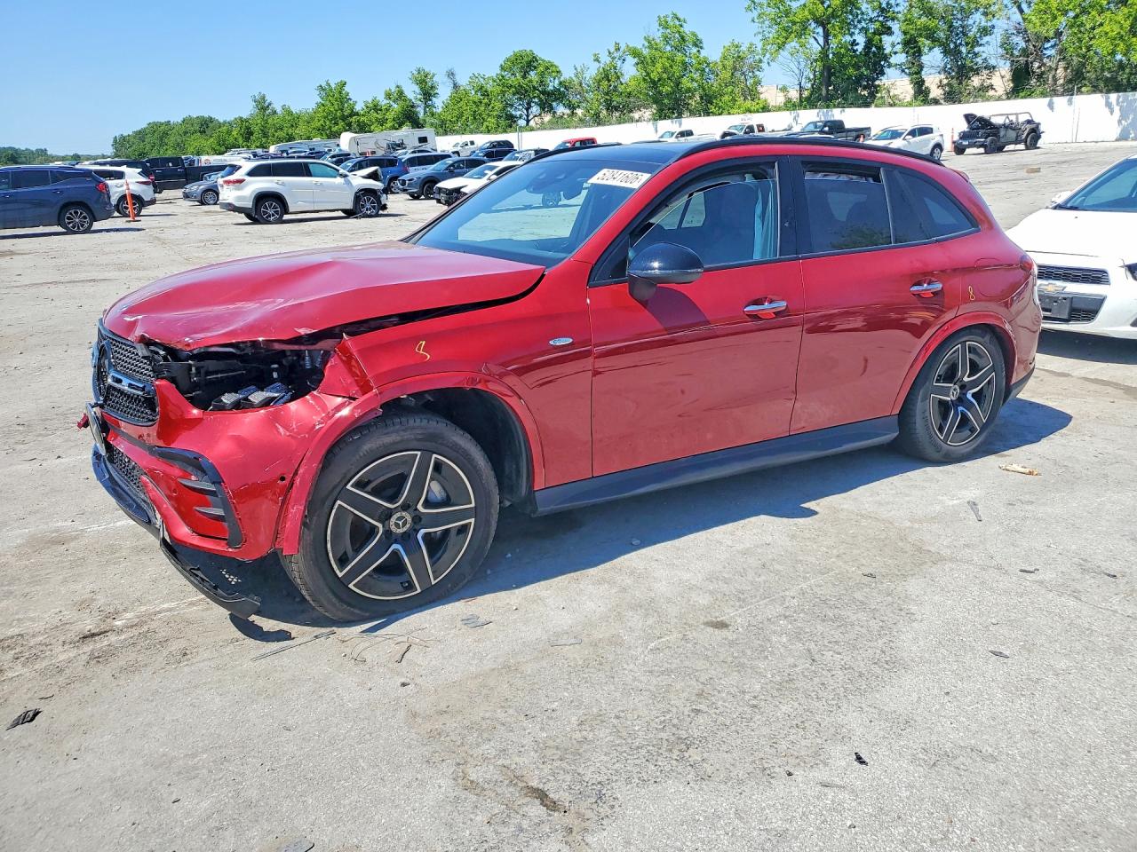 2025 Mercedes-Benz GLC 350e, VIN W1NKM5GB2SF398886 — Front end