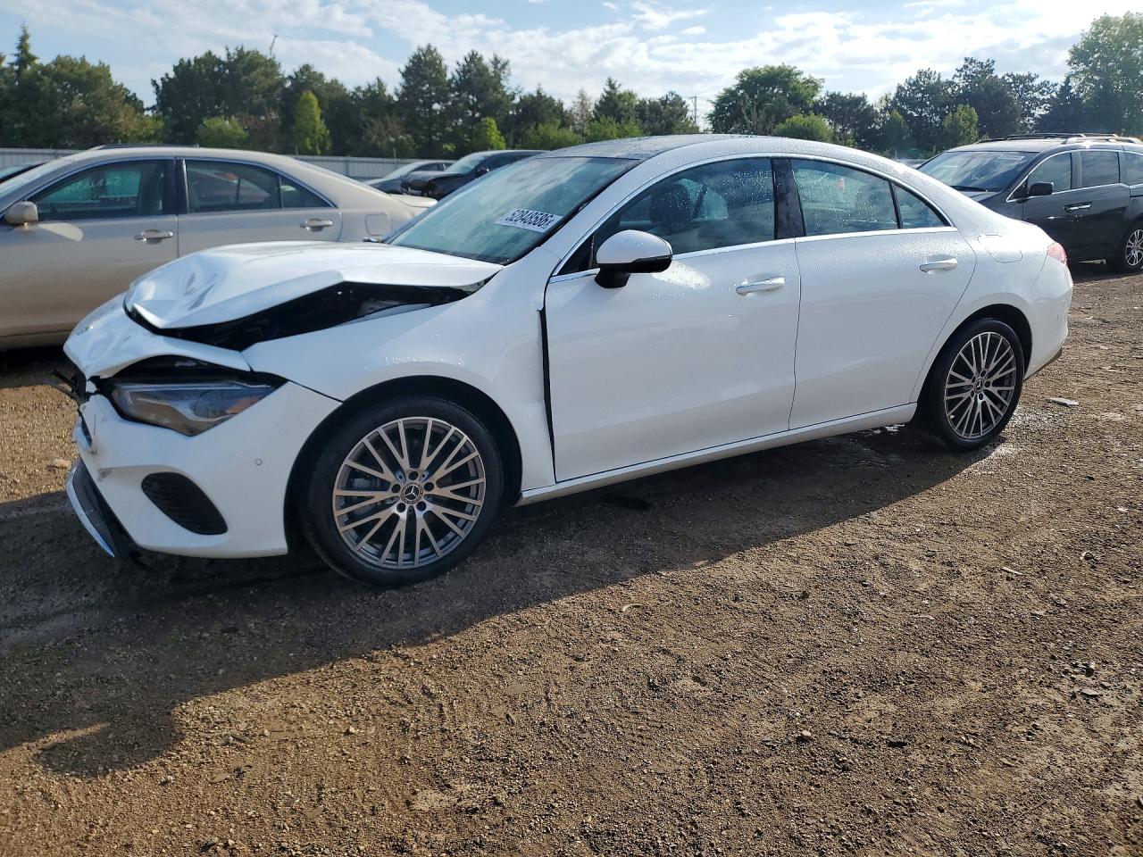 2024 Mercedes-Benz CLA 250, VIN W1K5J4HB7RN450797 — Перед
