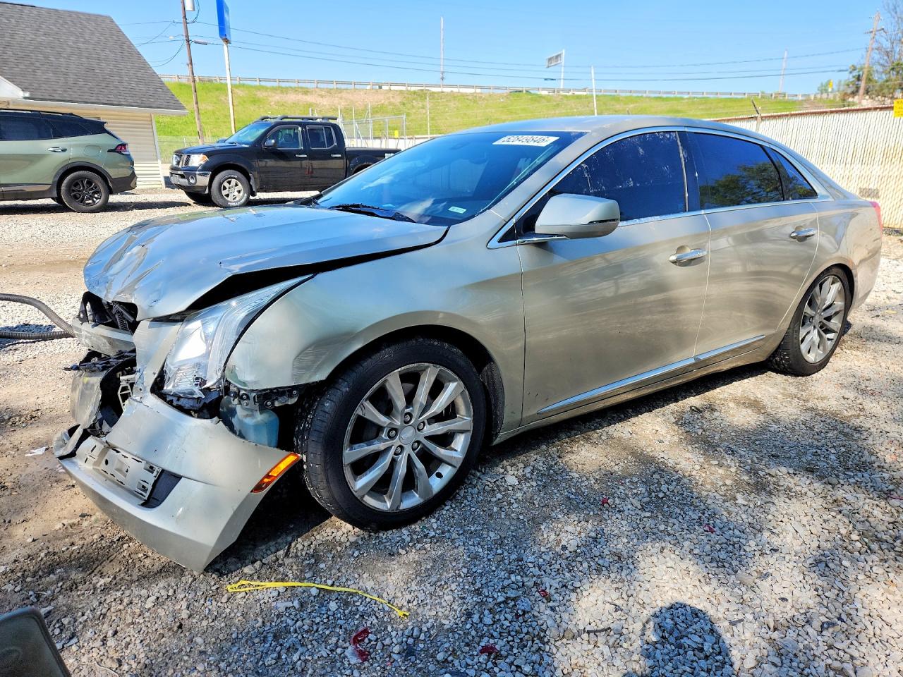 2016 Cadillac XTS, VIN 2G61L5S34G9100847 — Front end