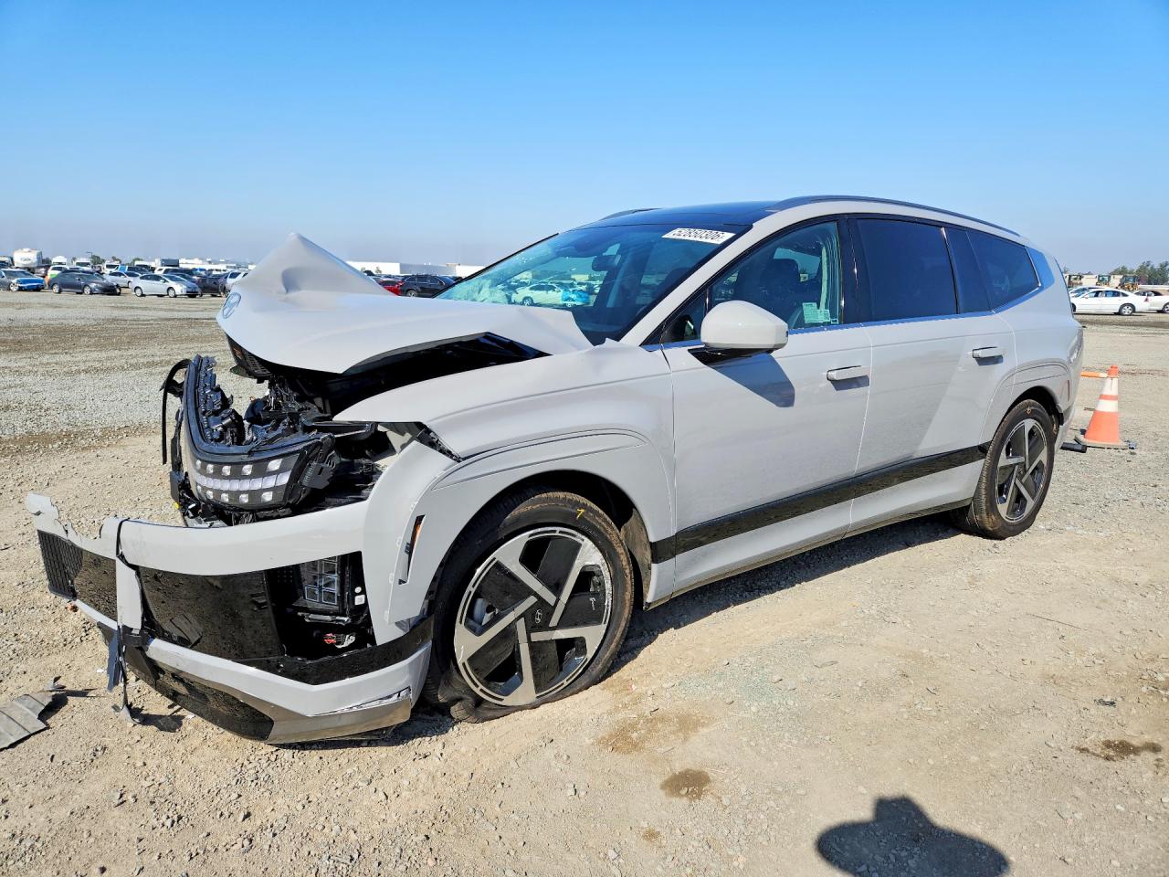 2026 Hyundai IONIQ 9 Performance Calligraphy, VIN 7YAMYFS54TY011331 — Front end