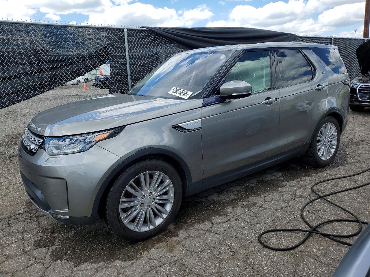 2017 Land Rover Discovery HSE Luxury, VIN SALRHBBV2HA023041 — Minor dents and scratches