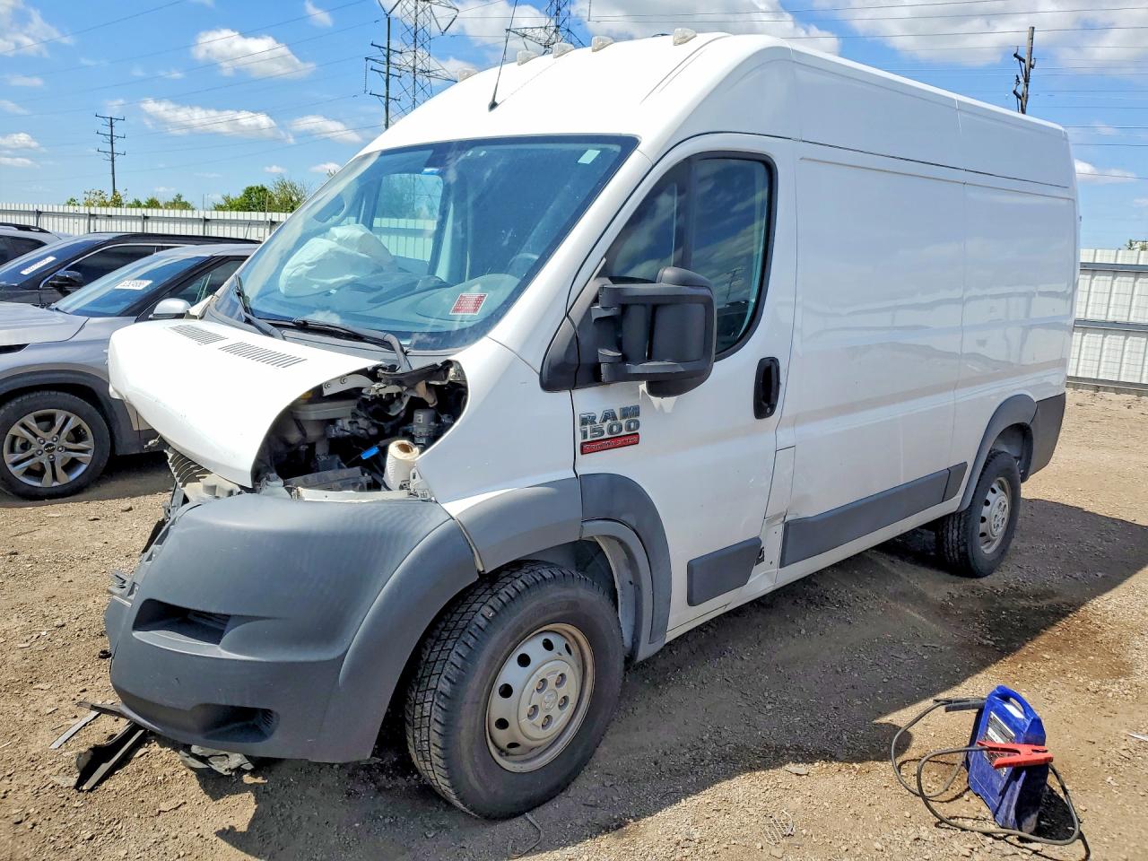 2018 Ram ProMaster Cargo, VIN 3C6TRVBG5JE107099 — Front end