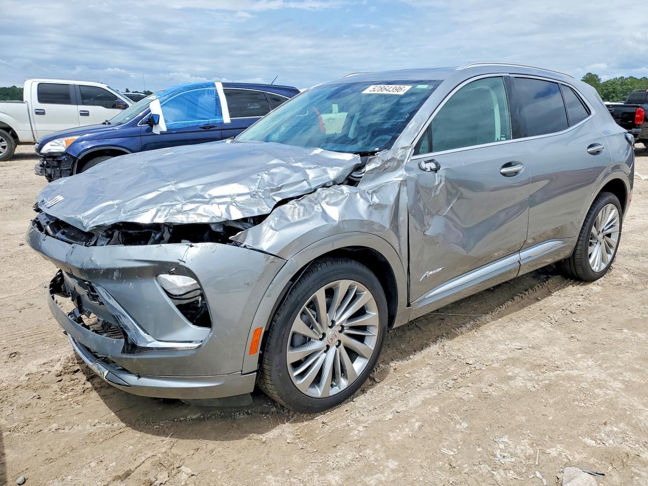 2025 Buick Envision Avenir, VIN LRBFZME45SD010827 — Перед