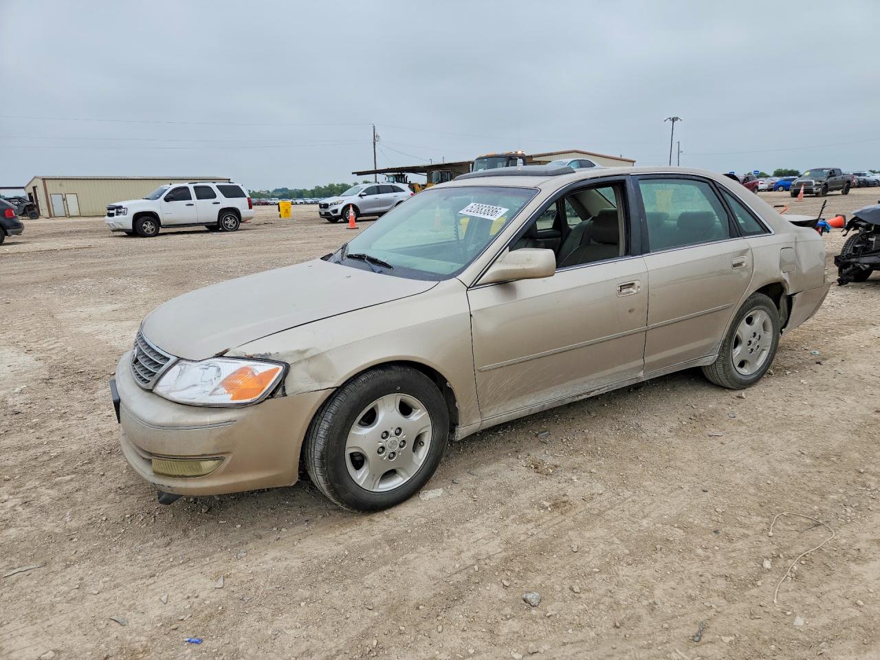 2004 Toyota Avalon XLS, VIN 4T1BF28B04U366270 — Front end