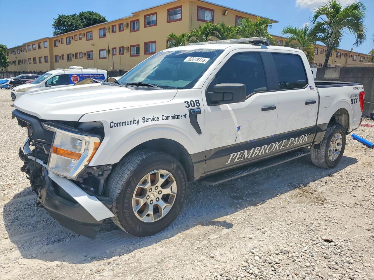 2022 Ford F-150 Police Responder XL, VIN 1FTFW1P86NKD43563 — Front end