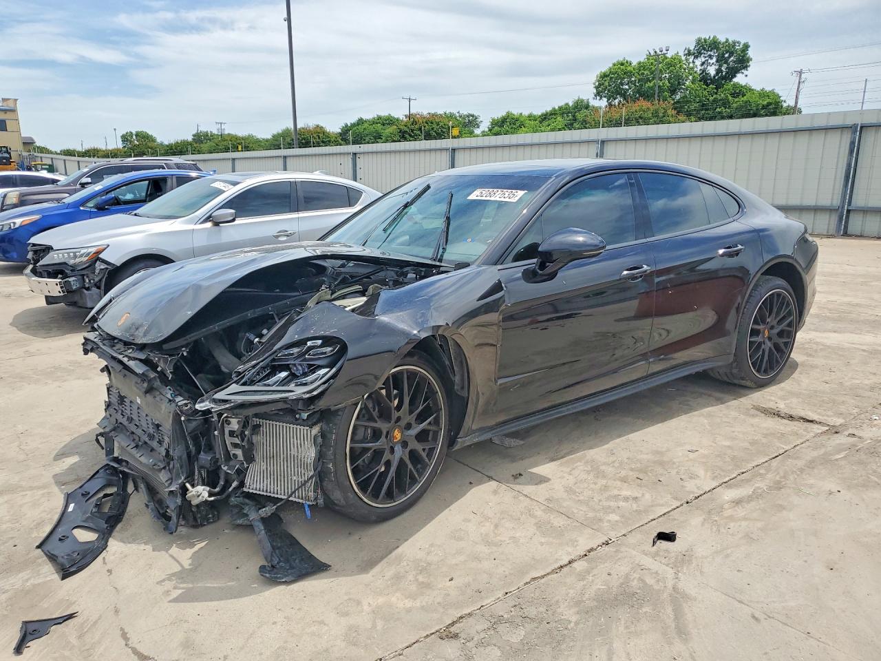 2022 Porsche Panamera, VIN WP0AJ2A73NL100480 — Front end