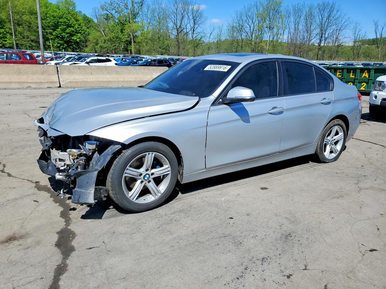 2013 BMW 3 Series 328i xDrive, VIN WBA3B3C55DF535907 — Front end