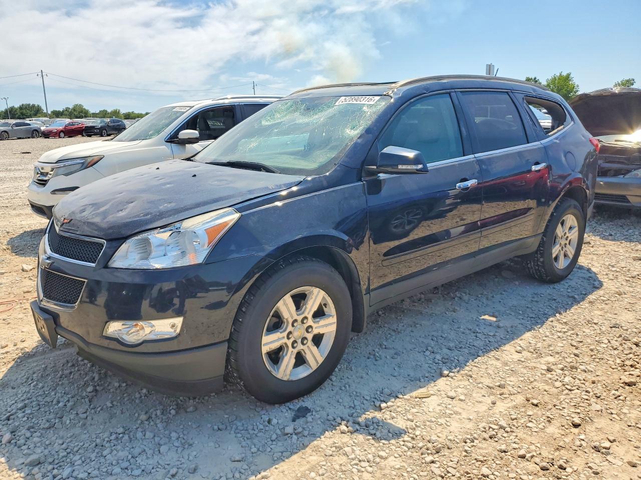 2011 Chevrolet Traverse 2LT, VIN 1GNKVJED1BJ323215 — Град