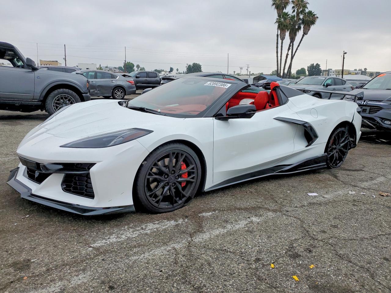 2024 Chevrolet Corvette 3LT, VIN 1G1YC3D45R5116084 — Side