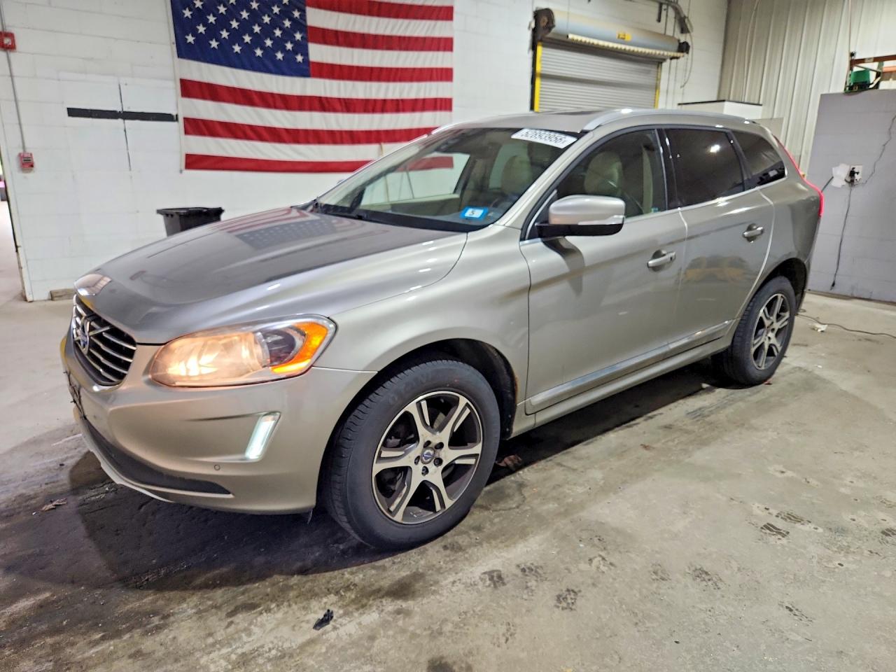 2015 Volvo XC60 T6, VIN YV4902RK7F2710580 — Burn