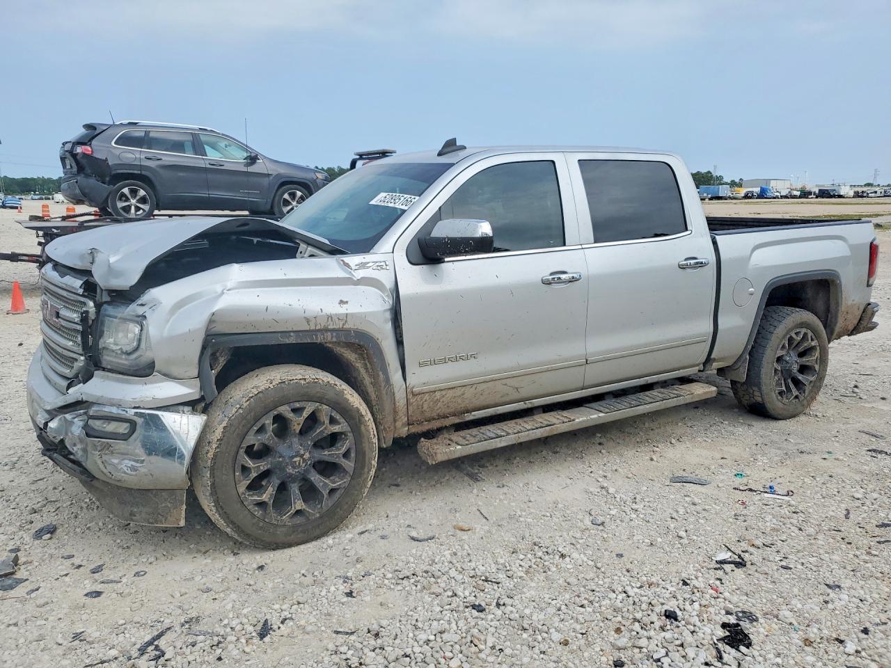 2017 GMC Sierra 1500 SLT, VIN 3GTU2NEC0HG402992 — Перед