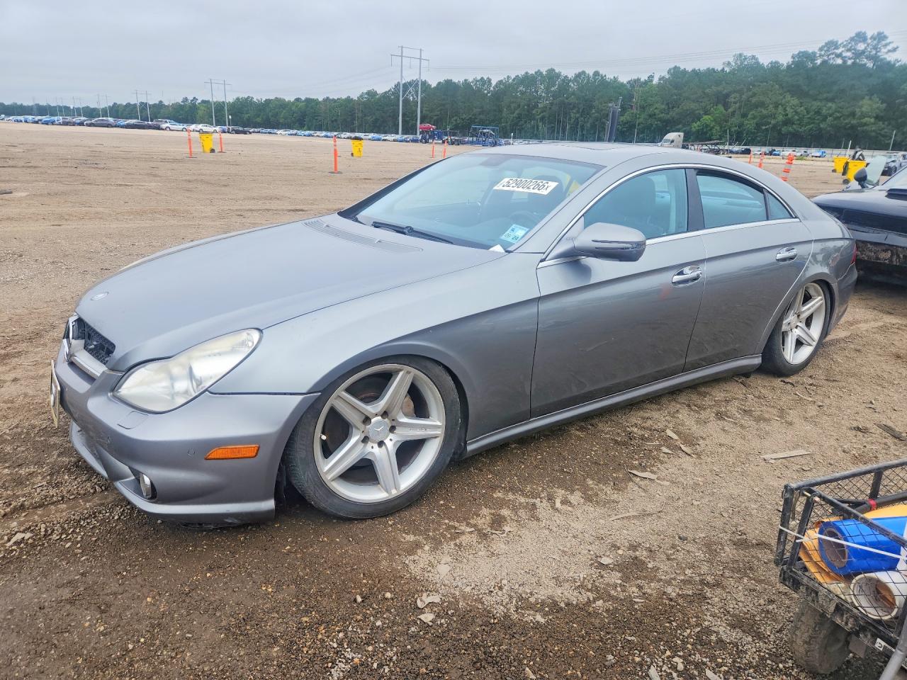 2011 Mercedes-Benz CLS 550, VIN WDDDJ7CB3BA172286 — Front end