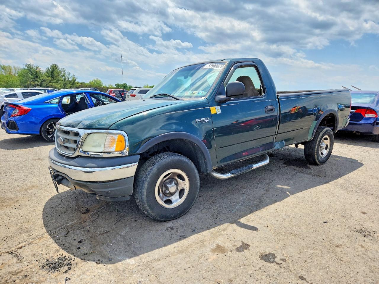 2002 Ford F-150 XL, VIN 1FTRF18272NB31188 — Front end