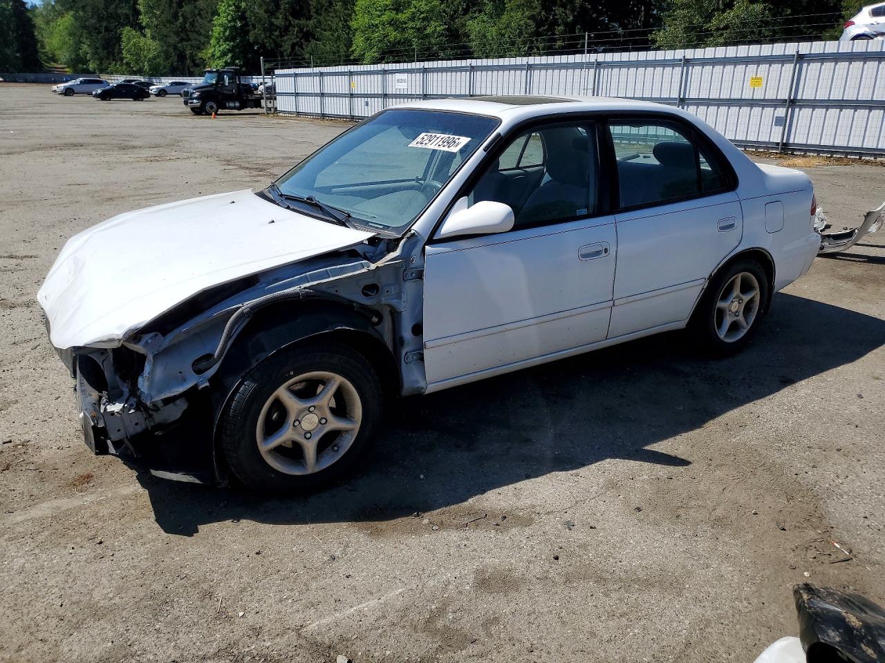 2002 Toyota Corolla CE, VIN 1NXBR12E32Z643205 — Front end