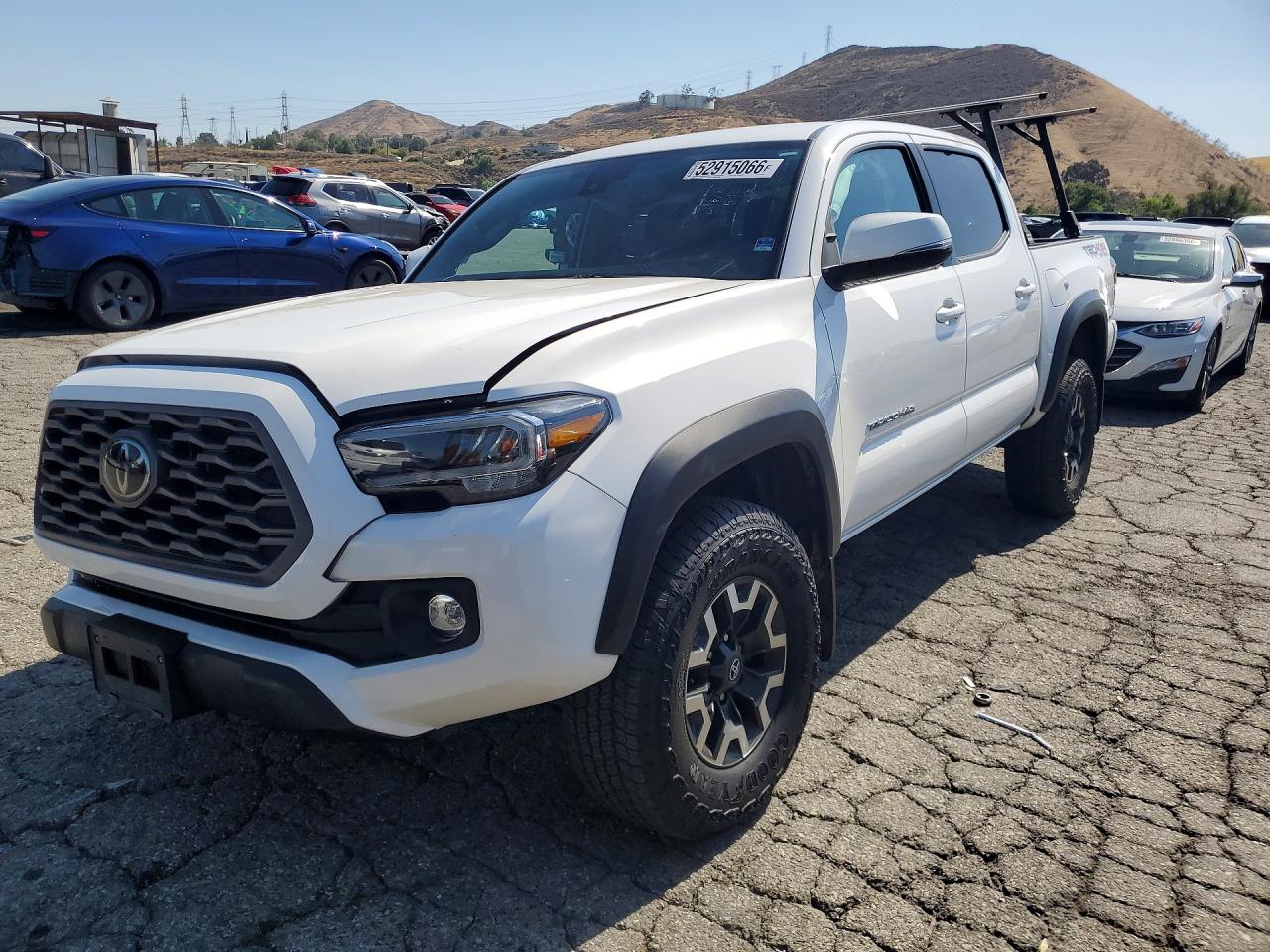 2021 Toyota Tacoma TRD Sport, VIN 3TMCZ5ANXMM448968 — Front end