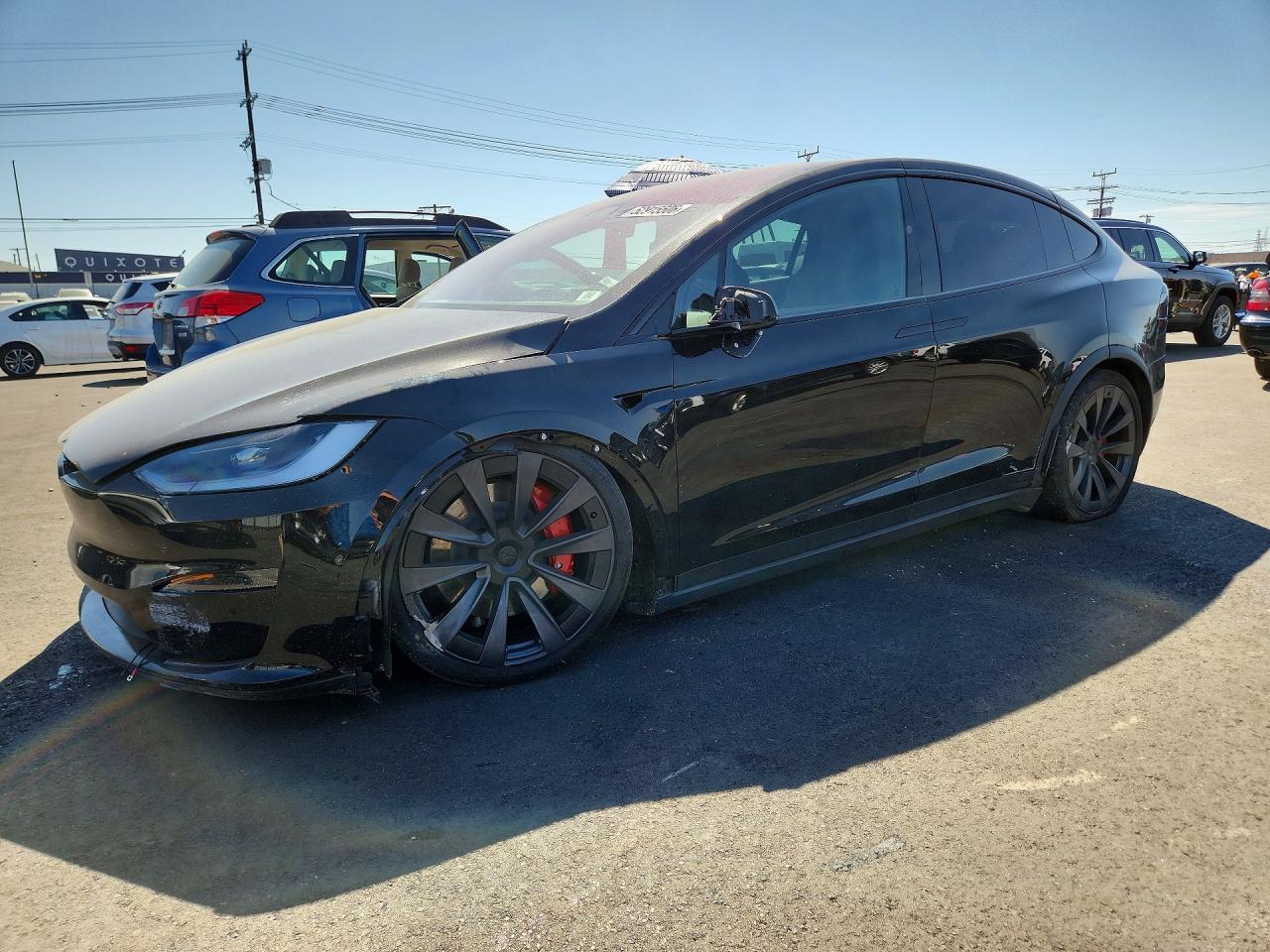2025 Tesla Model X Plaid, VIN 7SAXCBE67SF468104 — Front end