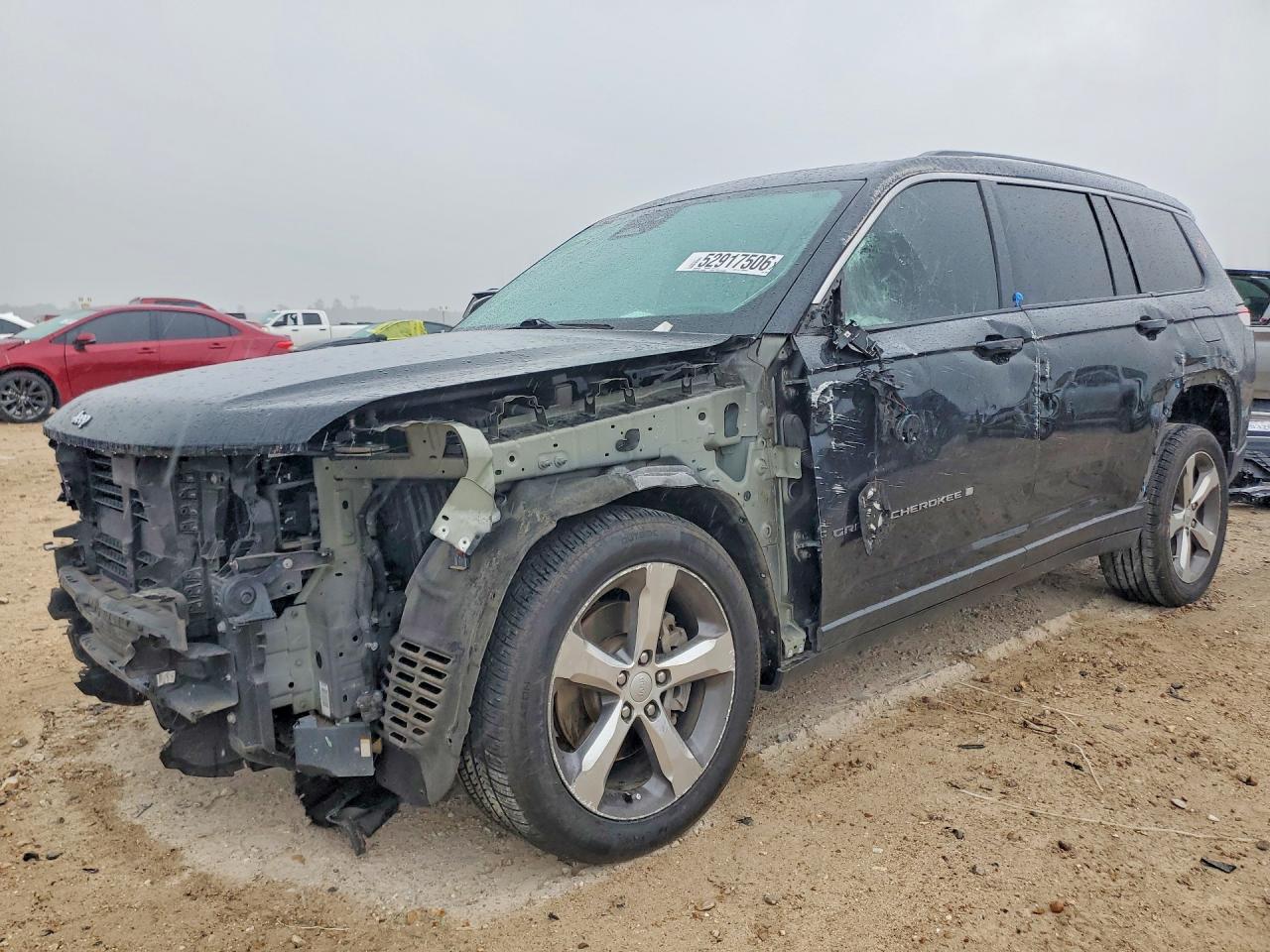 2021 Jeep Grand Cherokee Limited, VIN 1C4RJJBG8M8126537 — Front end
