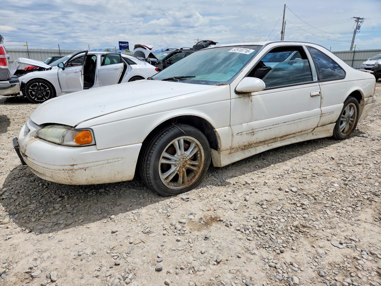 1997 Ford Thunderbird LX, VIN 1FALP62W9VH148577 — Mechanical