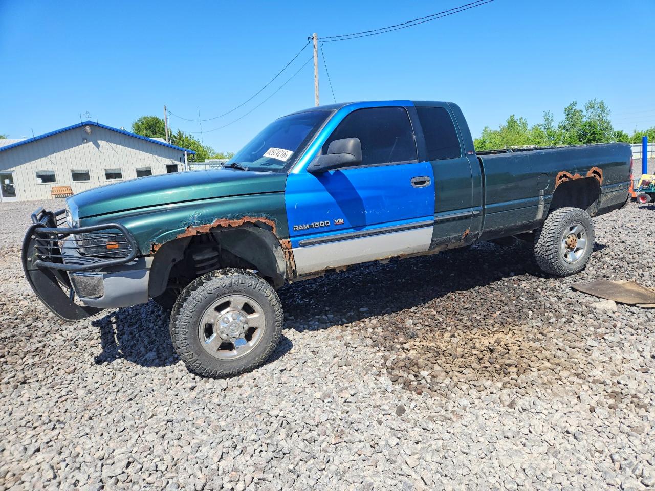 2000 Dodge 2500, VIN 3B7KF2368YG128660 — Hail