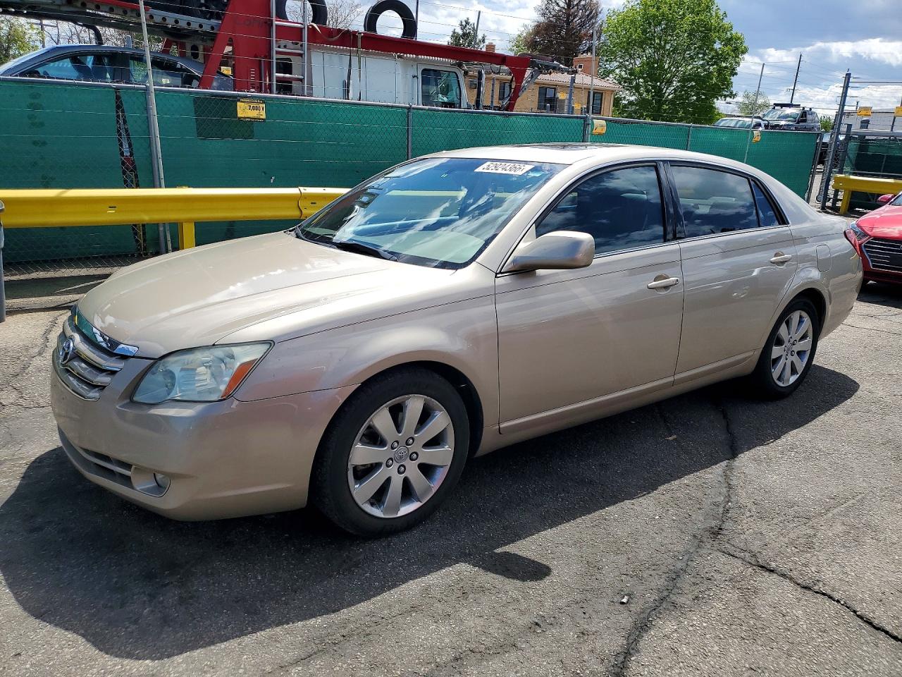 2006 Toyota Avalon Limited, VIN 4T1BK36B76U146776 — Rear end