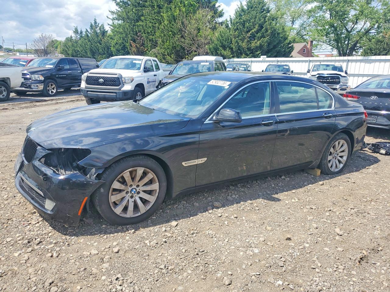 2011 BMW 7 Series 750Li xDrive, VIN WBAKC8C59BC433126 — Front end