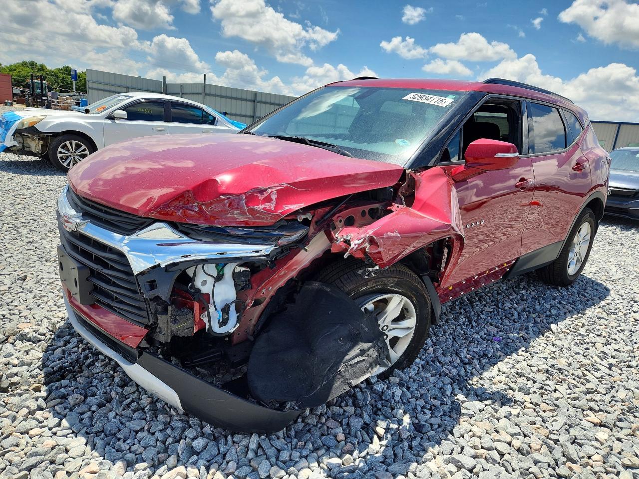 2020 Chevrolet Blazer LT, VIN 3GNKBCRS1LS538848 — Перед
