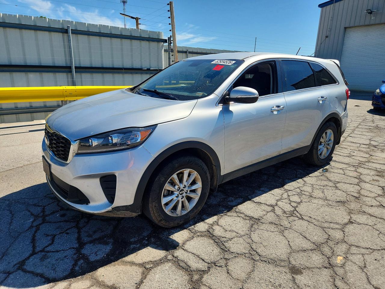 2019 Kia Sorento LX, VIN 5XYPG4A31KG538634 — Rear end