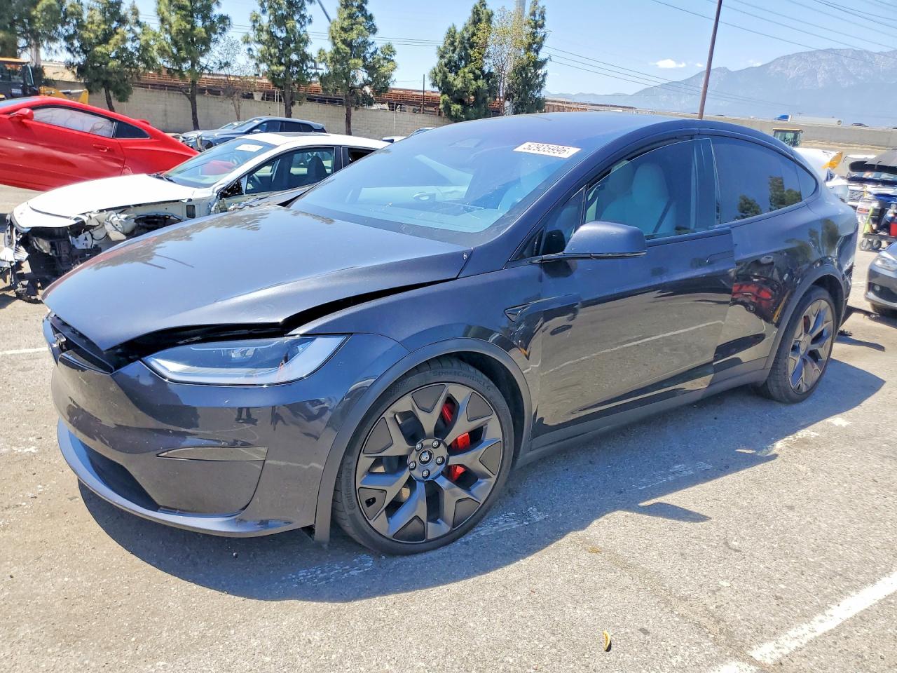 2026 Tesla Model X Plaid, VIN 7SAXCBE60TF481391 — Front end