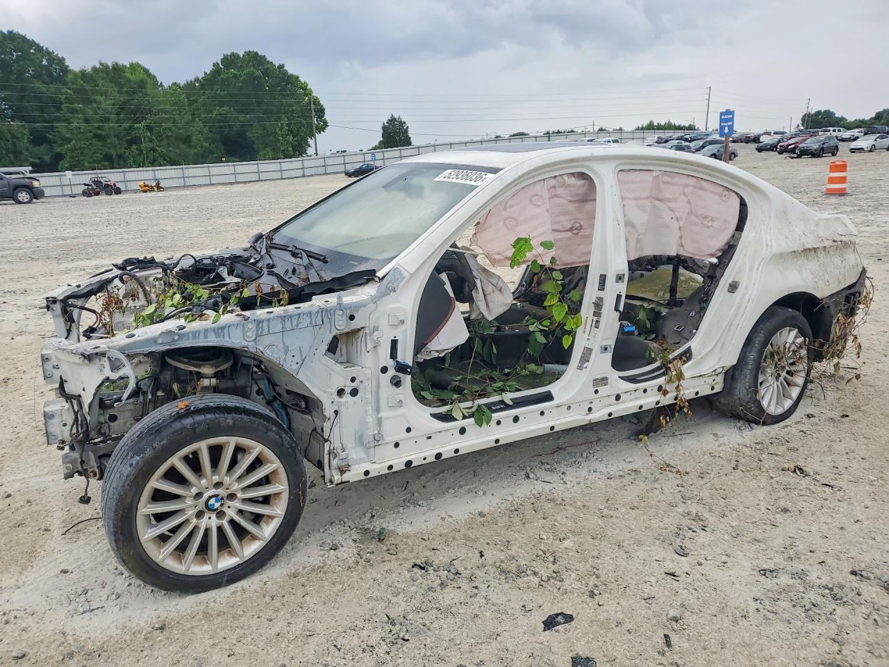 2012 BMW 5 Series 535i xDrive, VIN WBAFU7C59CDU60685 — Stripped