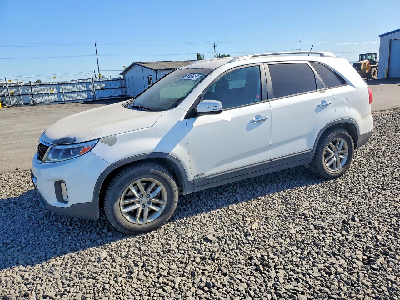2014 Kia Sorento LX, VIN 5XYKTCA67EG465218 — Перед