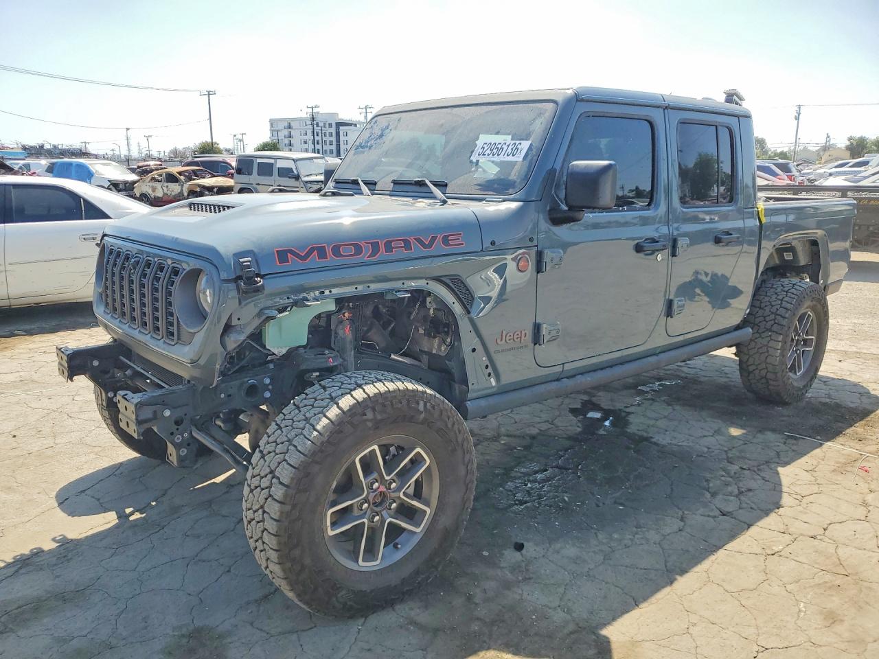 2025 Jeep Gladiator Mojave, VIN 1C6RJTEG5SL529027 — Front end
