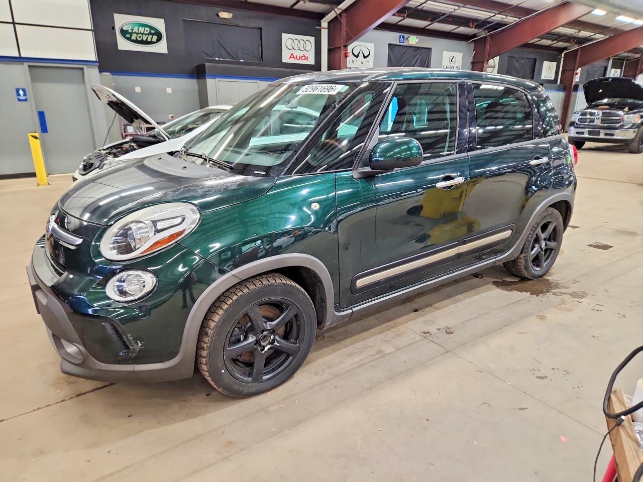 2014 FIAT 500L Trekking, VIN ZFBCFADH6EZ023452 — Minor dents and scratches