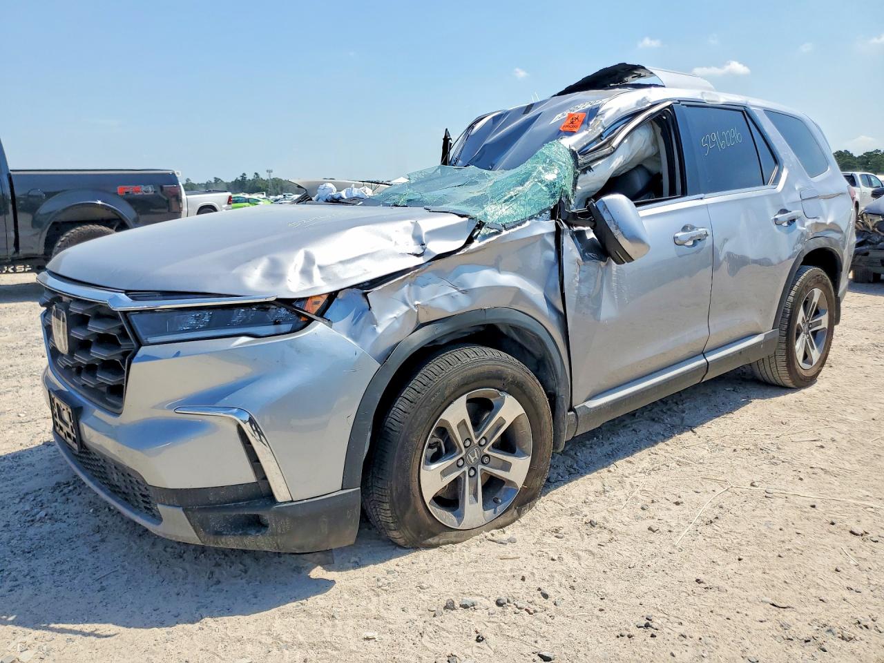 2025 Honda Pilot EX-L, VIN 5FNYG2H49SB026697 — Крыша
