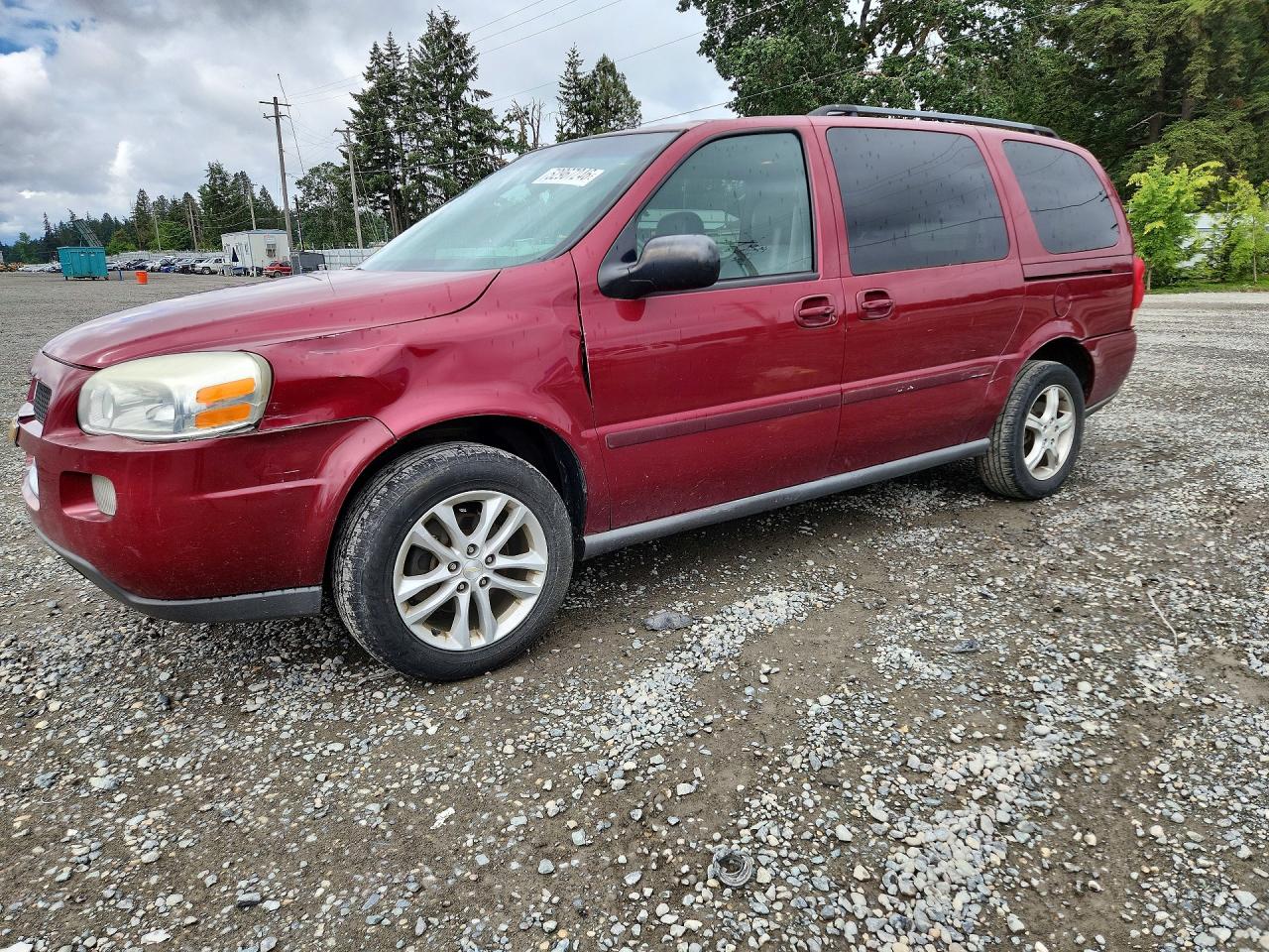 2005 Chevrolet Uplander LS, VIN 1GNDV23L75D196594 — Front end