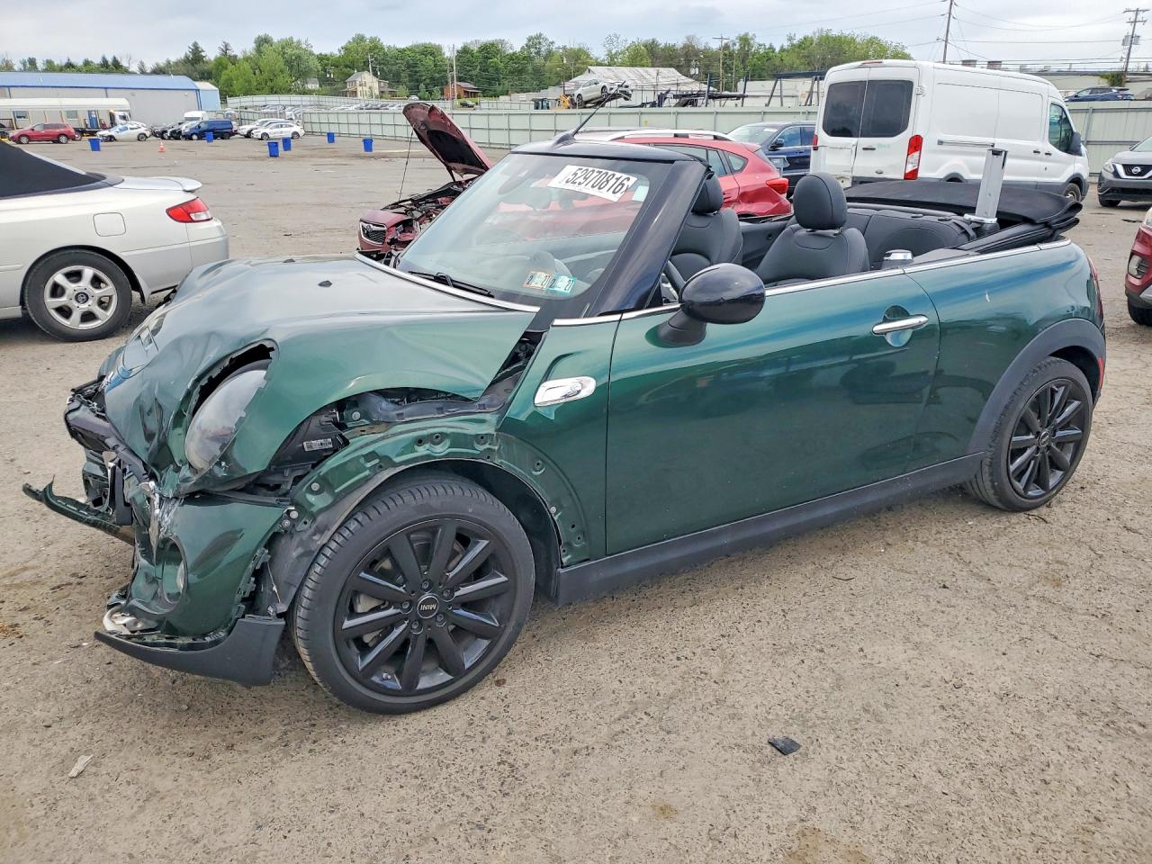 2019 MINI Convertible Cooper S, VIN WMWWG9C51K3E41669 — Front end