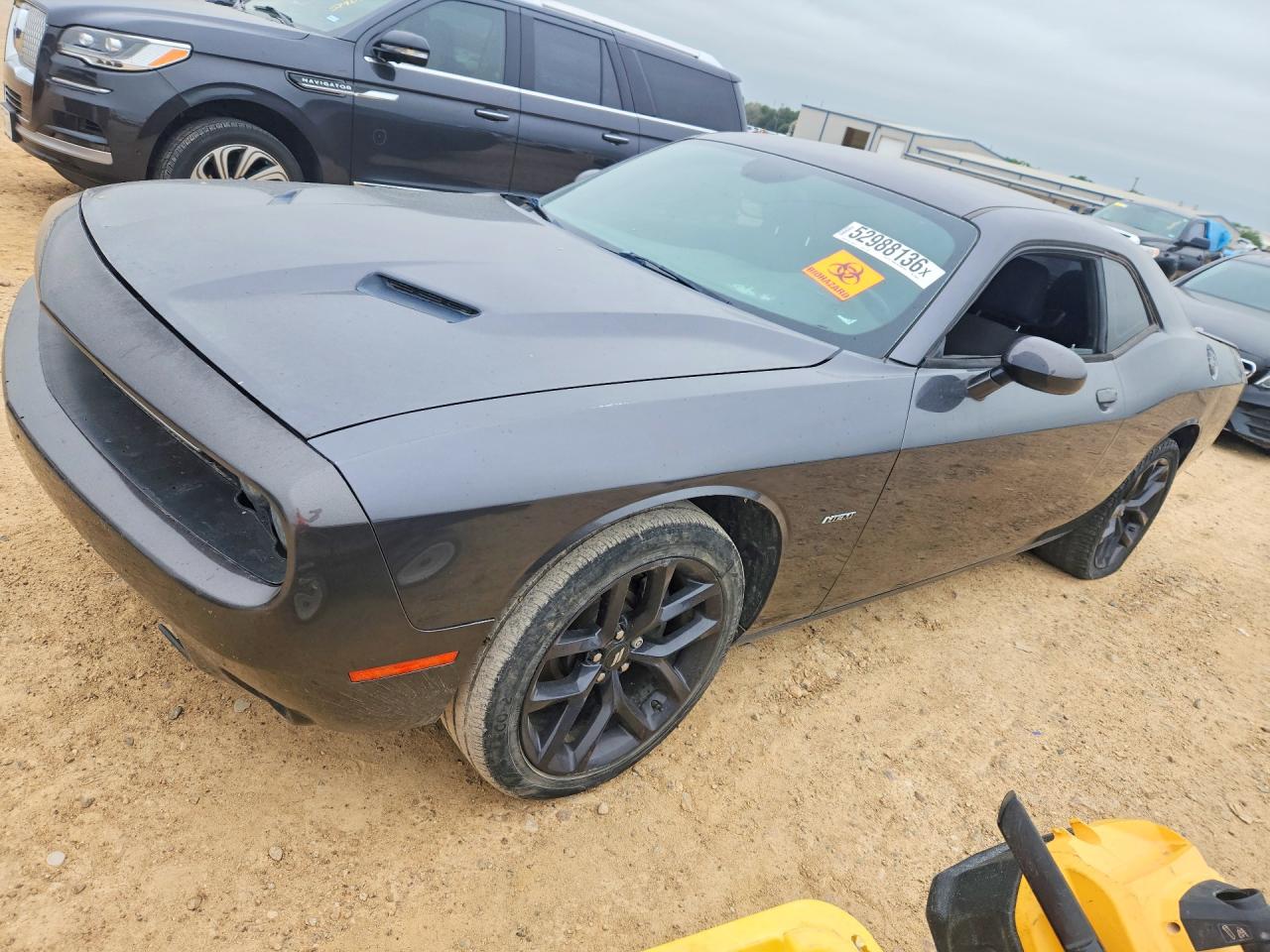 2015 Dodge Challenger R/T, VIN 2C3CDZAT5FH855929 — Minor dents and scratches