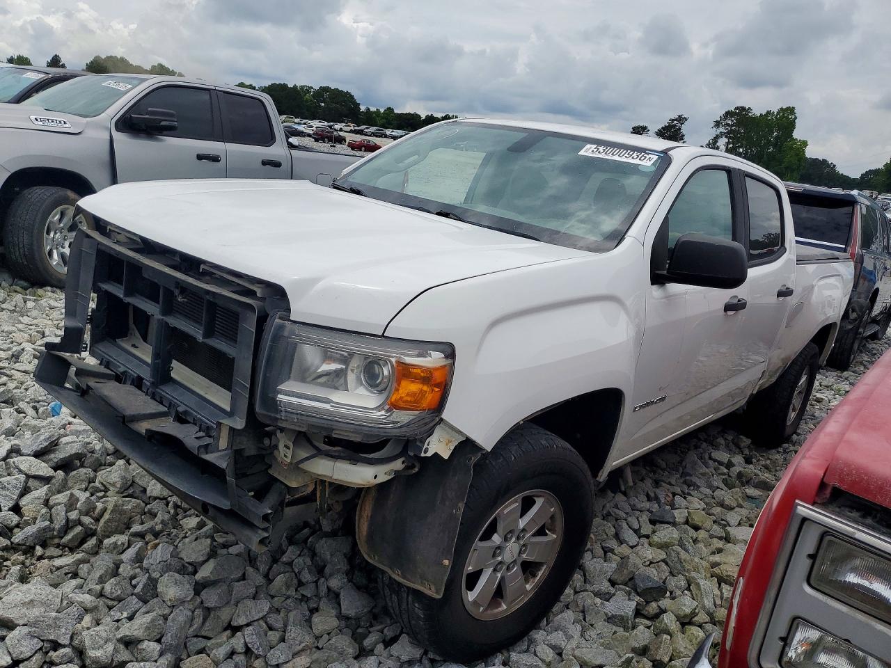 2018 GMC Canyon 2WD, VIN 1GTG5BEN5J1285189 — Front end