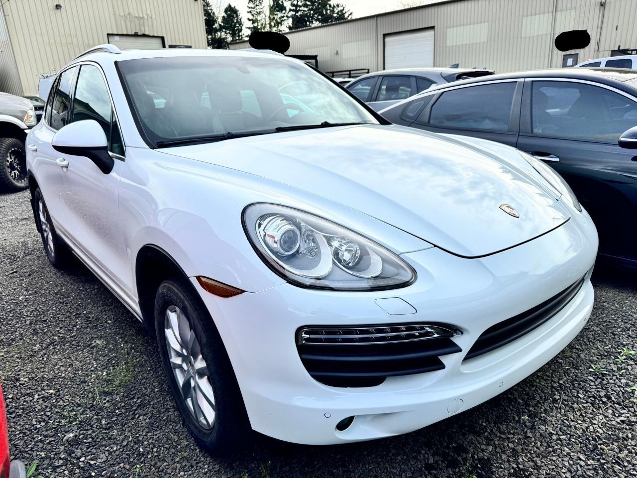 2013 Porsche Cayenne Diesel, VIN WP1AF2A29DLA25237 — Prior damage history