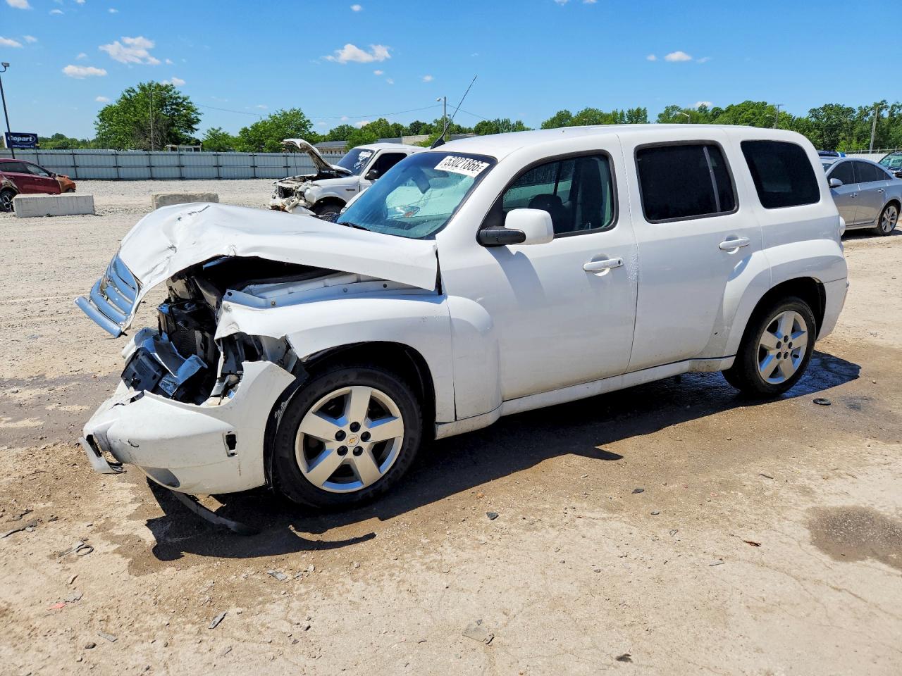 2011 Chevrolet HHR 1LT, VIN 3GNBABFWXBS511232 — Front end