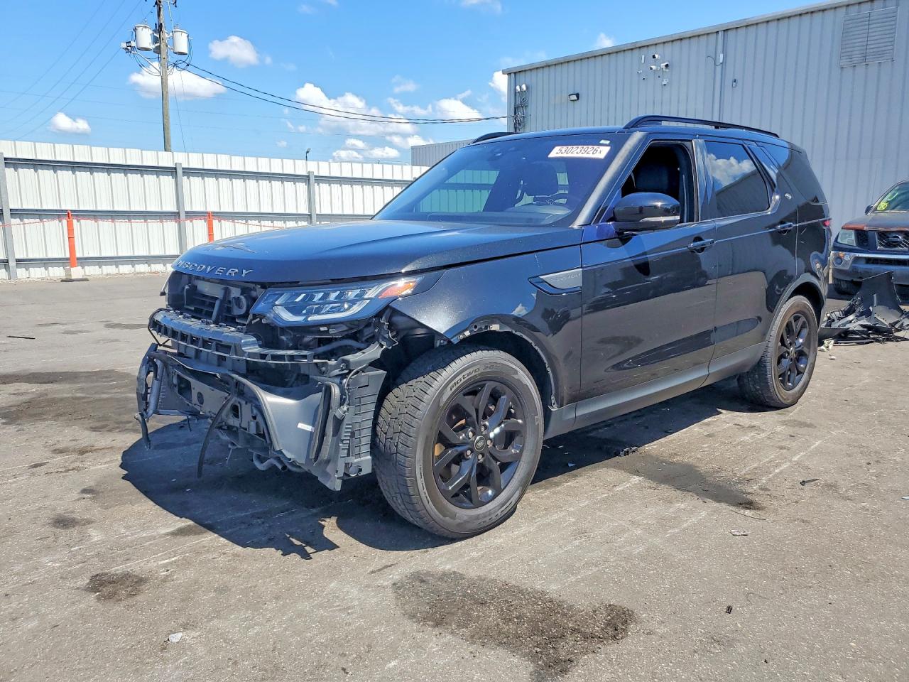 2020 Land Rover Discovery SE, VIN SALRG2RV2L2442602 — Auction photo