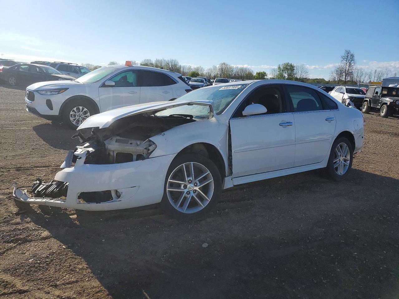 2013 Chevrolet Impala LTZ, VIN 2G1WC5E36D1229643 — Front end