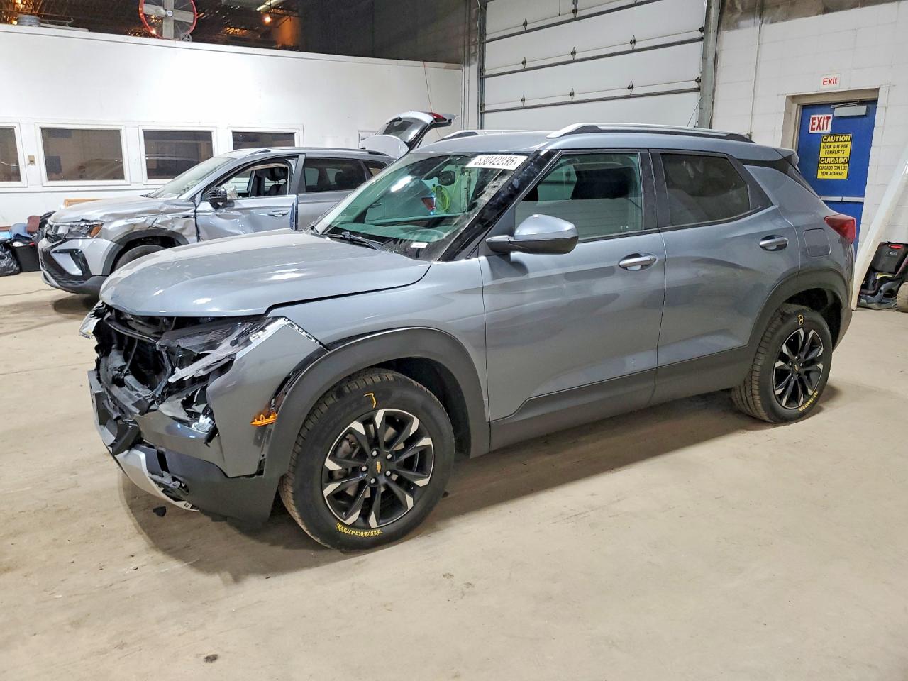 2022 Chevrolet TrailBlazer LT, VIN KL79MRSL9NB097313 — Front end