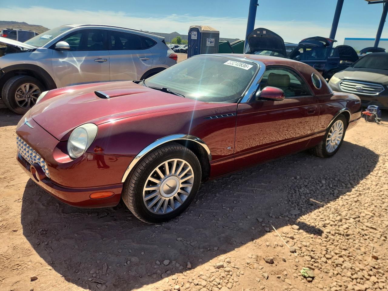 2004 Ford Thunderbird Deluxe, VIN 1FAHP60A24Y107266 — Зад