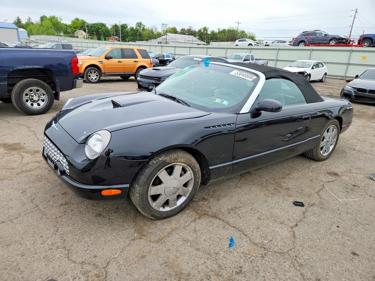 2002 Ford Thunderbird Hardtop Premium, VIN 1FAHP60A22Y114800 — Бок