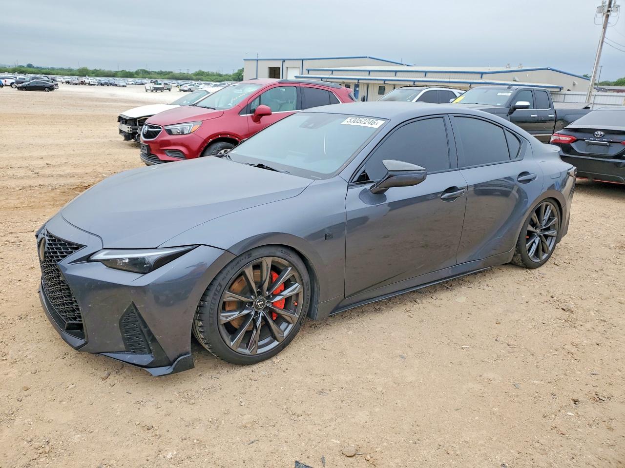 2021 Lexus IS 350 F Sport, VIN JTHGZ1B24M5037956 — Зад