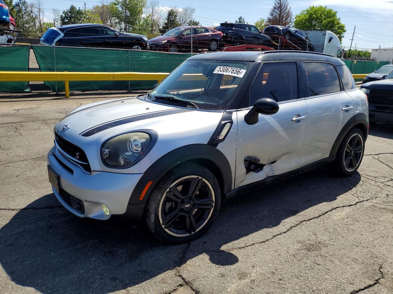 2015 MINI Countryman S, VIN WMWZC3C59FWT01442 — Side