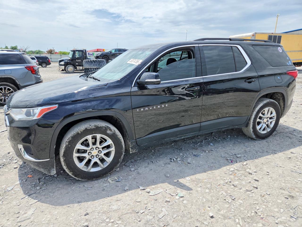 2019 Chevrolet Traverse LT Cloth, VIN 1GNERGKW2KJ144384 — Hail