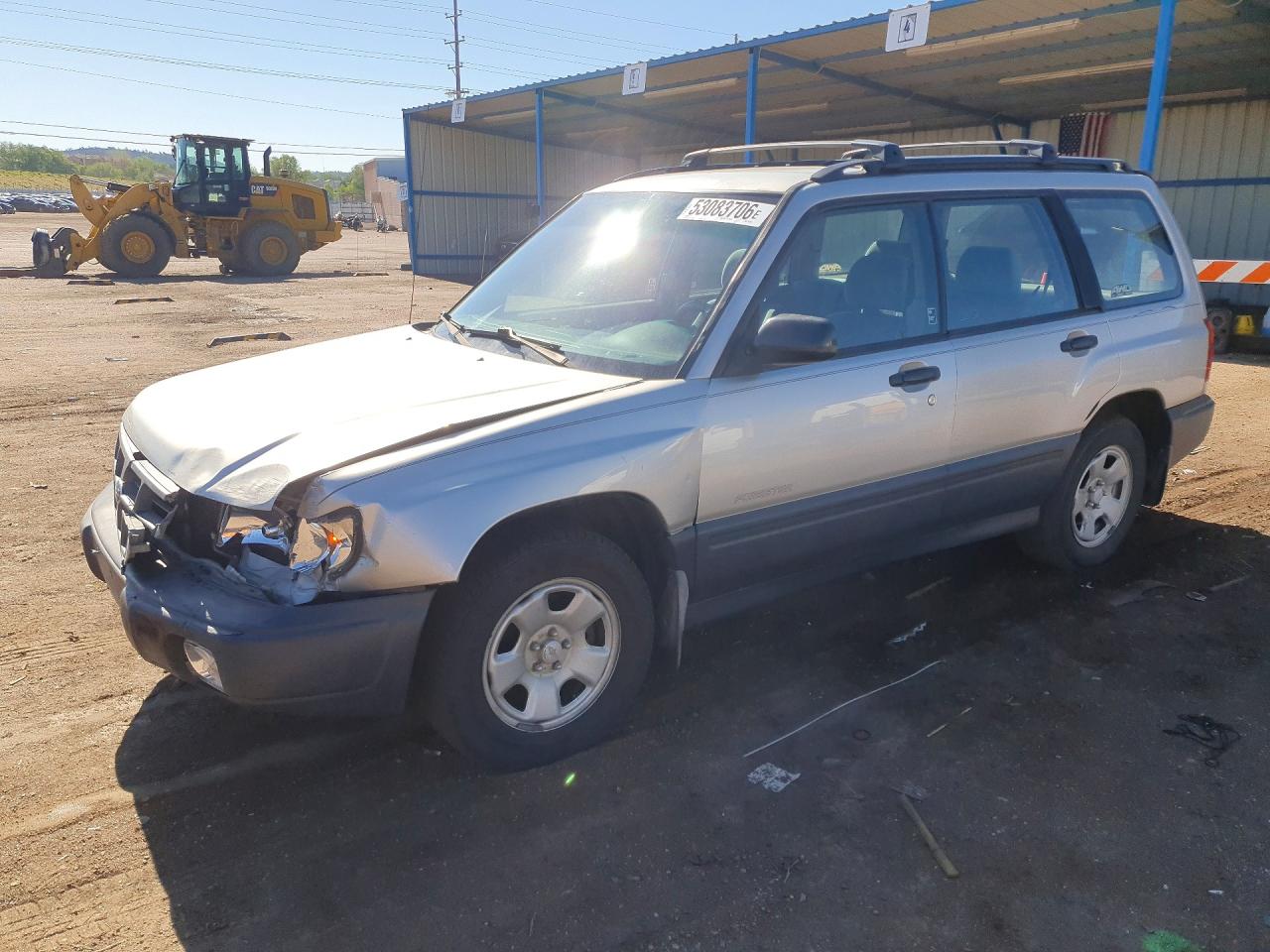 2000 Subaru Forester L, VIN JF1SF6358YG722326 — Перед